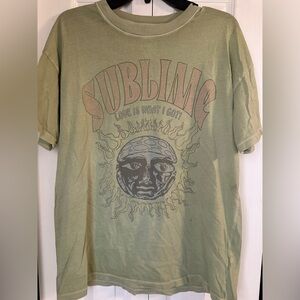 American Eagle Outfitters Band Tee in Light Green